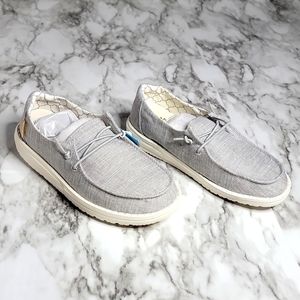 Hey Dude Wendy Youth, Linen Grey, Size 2 Youth